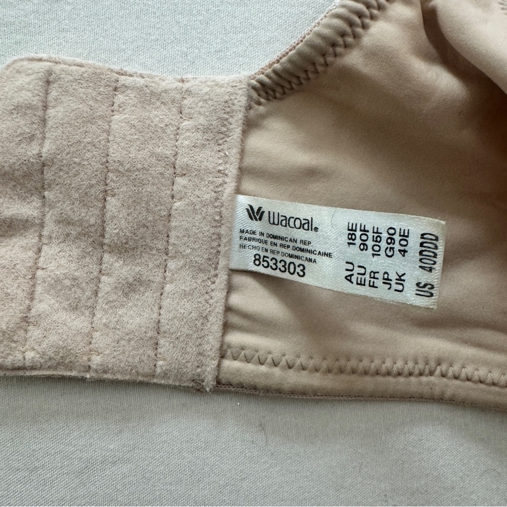 Wacoal Tan and White Women's Bra 40DDD - Picture 4 of 8